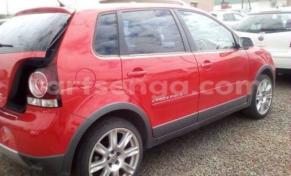 Nunua Ilio tumika Volkswagen Polo Red Gari ndani ya Matsapha nchini Manzini Nunua Ilio tumika Volkswagen Polo Red Gari ndani ya Matsapha nchini Manzini