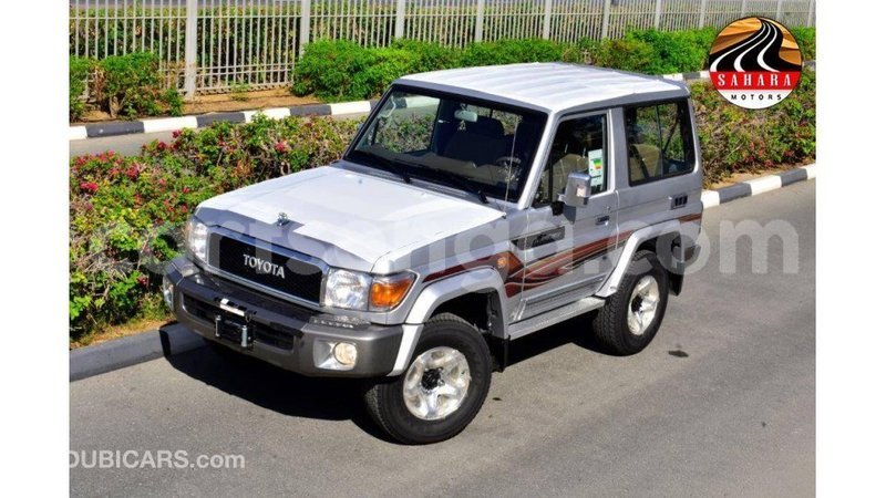 Big with watermark toyota land cruiser hhohho import dubai 16937