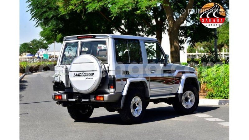 Big with watermark toyota land cruiser hhohho import dubai 16937