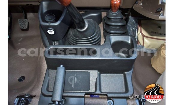 Buy Import Toyota Land Cruiser Other Car in Import - Dubai in Hhohho Buy Import Toyota Land Cruiser Other Car in Import - Dubai in Hhohho