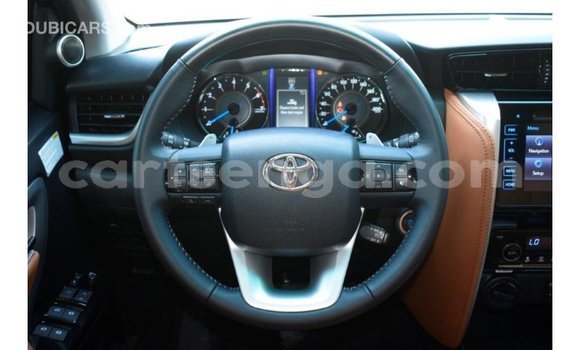Buy Import Toyota Fortuner Black Car in Import - Dubai in Hhohho Buy Import Toyota Fortuner Black Car in Import - Dubai in Hhohho