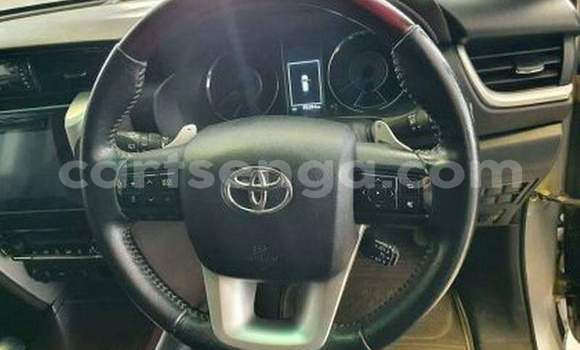 Nunua Ilio tumika Toyota Fortuner Silver Gari ndani ya Bulembu nchini Hhohho Nunua Ilio tumika Toyota Fortuner Silver Gari ndani ya Bulembu nchini Hhohho
