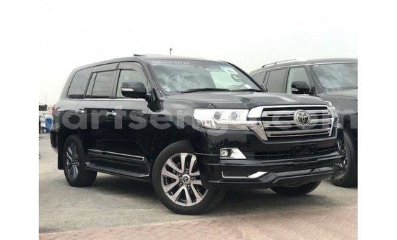 Buy Import Toyota Land Cruiser Black Car in Import - Dubai in Hhohho Buy Import Toyota Land Cruiser Black Car in Import - Dubai in Hhohho
