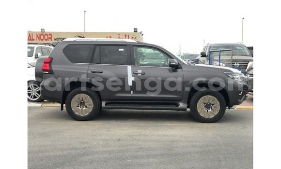 Acheter Import Voiture Toyota Prado Autre à Import - Dubai, Hhohho Acheter Import Voiture Toyota Prado Autre à Import - Dubai, Hhohho