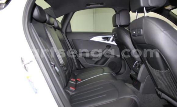 Nunua Ilio tumika Audi A6 White Gari ndani ya Mbabane nchini Manzini Nunua Ilio tumika Audi A6 White Gari ndani ya Mbabane nchini Manzini