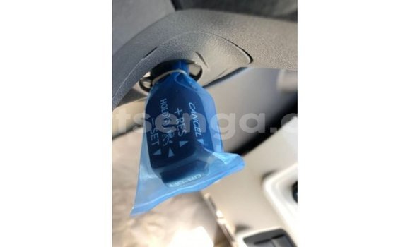 Buy Import Toyota Prado White Car in Import - Dubai in Hhohho Buy Import Toyota Prado White Car in Import - Dubai in Hhohho