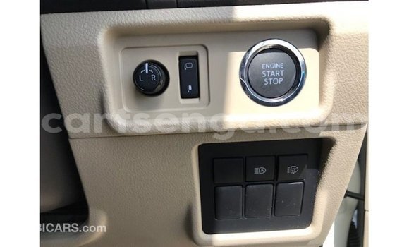 Buy Import Toyota Prado White Car in Import - Dubai in Hhohho Buy Import Toyota Prado White Car in Import - Dubai in Hhohho