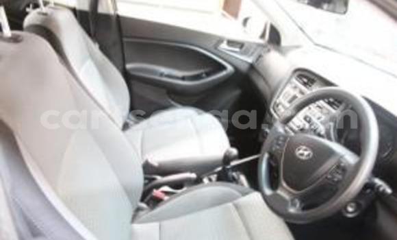 Acheter Occasion Voiture Hyundai i20 Gris à Bulembu, Hhohho Acheter Occasion Voiture Hyundai i20 Gris à Bulembu, Hhohho