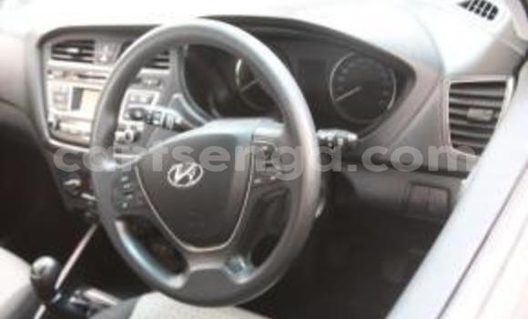 Acheter Occasion Voiture Hyundai i20 Gris à Bulembu, Hhohho Acheter Occasion Voiture Hyundai i20 Gris à Bulembu, Hhohho