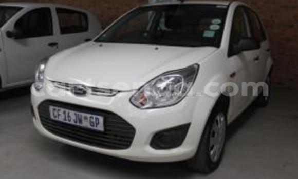 Acheter Occasion Voiture Ford Fiesta Blanc à Bulembu, Hhohho Acheter Occasion Voiture Ford Fiesta Blanc à Bulembu, Hhohho