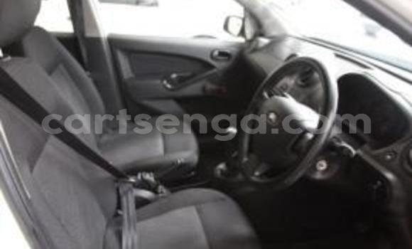 Acheter Occasion Voiture Ford Fiesta Blanc à Bulembu, Hhohho Acheter Occasion Voiture Ford Fiesta Blanc à Bulembu, Hhohho