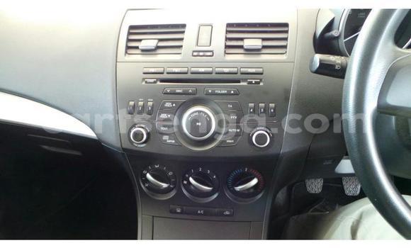 Nunua Ilio tumika Mazda Mazda 3 Silver Gari ndani ya Mbabane nchini Manzini Nunua Ilio tumika Mazda Mazda 3 Silver Gari ndani ya Mbabane nchini Manzini