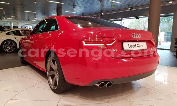 Acheter Occasion Voiture Audi A5 Rouge à Mbabane, Manzini Acheter Occasion Voiture Audi A5 Rouge à Mbabane, Manzini