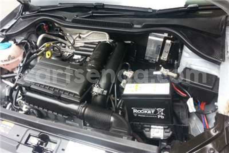 Big with watermark vw polo 1 2tsi comfortline 2015 id 42711929 type main