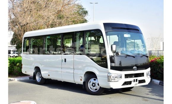 Buy Import Toyota Coaster White Car in Import - Dubai in Hhohho Buy Import Toyota Coaster White Car in Import - Dubai in Hhohho