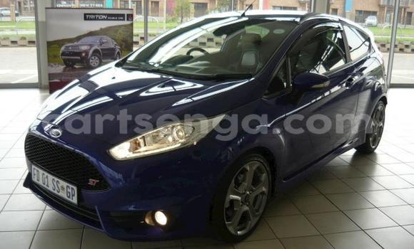 Nunua Ilio tumika Ford Fiesta ST Blue Gari ndani ya Mbabane nchini Manzini Nunua Ilio tumika Ford Fiesta ST Blue Gari ndani ya Mbabane nchini Manzini