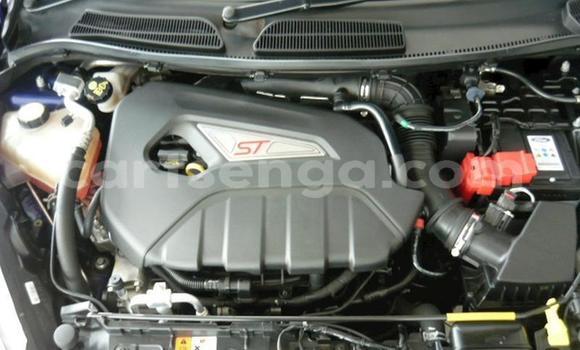 Nunua Ilio tumika Ford Fiesta ST Blue Gari ndani ya Mbabane nchini Manzini Nunua Ilio tumika Ford Fiesta ST Blue Gari ndani ya Mbabane nchini Manzini