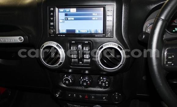 Nunua Ilio tumika Jeep Wrangler Red Gari ndani ya Mbabane nchini Manzini Nunua Ilio tumika Jeep Wrangler Red Gari ndani ya Mbabane nchini Manzini