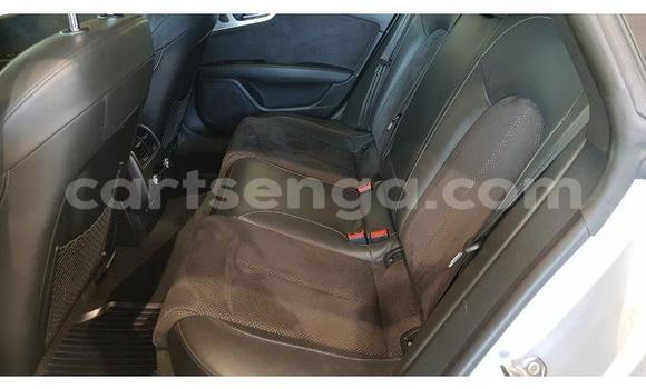 Nunua Ilio tumika Audi A7 Silver Gari ndani ya Mbabane nchini Manzini Nunua Ilio tumika Audi A7 Silver Gari ndani ya Mbabane nchini Manzini