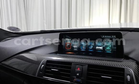 Nunua Ilio tumika BMW M6 White Gari ndani ya Mbabane nchini Manzini Nunua Ilio tumika BMW M6 White Gari ndani ya Mbabane nchini Manzini