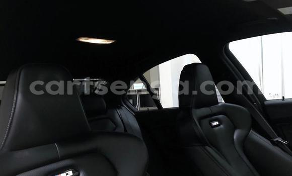 Nunua Ilio tumika BMW M6 White Gari ndani ya Mbabane nchini Manzini Nunua Ilio tumika BMW M6 White Gari ndani ya Mbabane nchini Manzini