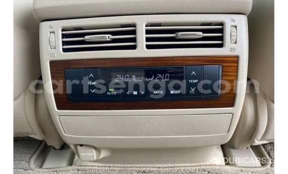 Acheter Import Voiture Toyota Land Cruiser Rouge à Import - Dubai, Hhohho Acheter Import Voiture Toyota Land Cruiser Rouge à Import - Dubai, Hhohho