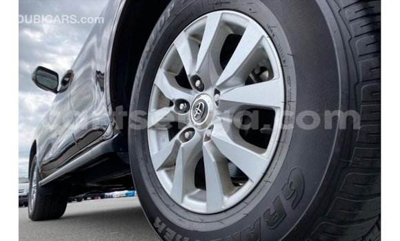 Acheter Import Voiture Toyota Land Cruiser Rouge à Import - Dubai, Hhohho Acheter Import Voiture Toyota Land Cruiser Rouge à Import - Dubai, Hhohho