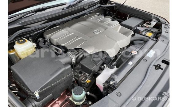Acheter Import Voiture Toyota Land Cruiser Rouge à Import - Dubai, Hhohho Acheter Import Voiture Toyota Land Cruiser Rouge à Import - Dubai, Hhohho