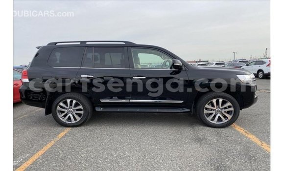 Nunua Imported Toyota Land Cruiser Black Gari ndani ya Import - Dubai nchini Hhohho Nunua Imported Toyota Land Cruiser Black Gari ndani ya Import - Dubai nchini Hhohho