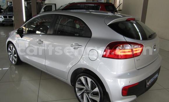Nunua Ilio tumika Kia Rio Silver Gari ndani ya Mbabane nchini Manzini Nunua Ilio tumika Kia Rio Silver Gari ndani ya Mbabane nchini Manzini