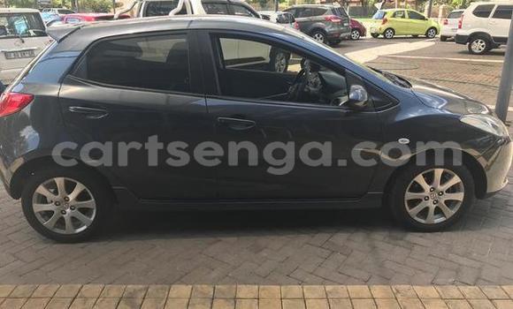 Nunua Ilio tumika Mazda Mazda 2 Black Gari ndani ya Mbabane nchini Manzini Nunua Ilio tumika Mazda Mazda 2 Black Gari ndani ya Mbabane nchini Manzini