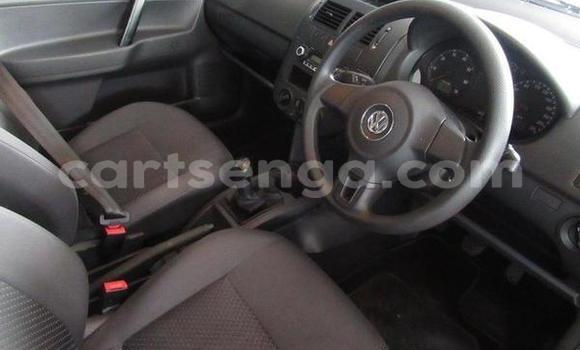 Nunua Ilio tumika Volkswagen Polo Silver Gari ndani ya Mbabane nchini Manzini Nunua Ilio tumika Volkswagen Polo Silver Gari ndani ya Mbabane nchini Manzini