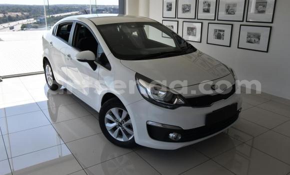 Acheter Occasion Voiture Kia Rio Blanc à Mbabane, Manzini Acheter Occasion Voiture Kia Rio Blanc à Mbabane, Manzini