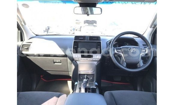 Nunua Imported Toyota Prado Black Gari ndani ya Import - Dubai nchini Hhohho Nunua Imported Toyota Prado Black Gari ndani ya Import - Dubai nchini Hhohho