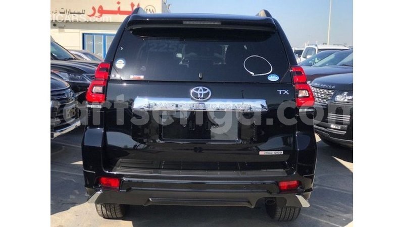 Big with watermark toyota prado hhohho import dubai 17028