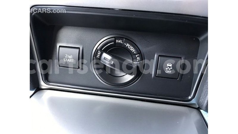 Big with watermark toyota prado hhohho import dubai 17028