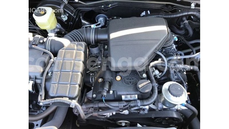 Big with watermark toyota prado hhohho import dubai 17028