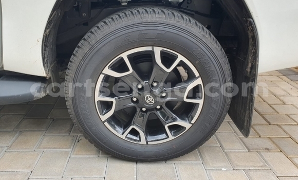 Acheter Occasion Voiture Toyota Hilux Gris à Big Bend, Lubombo Acheter Occasion Voiture Toyota Hilux Gris à Big Bend, Lubombo