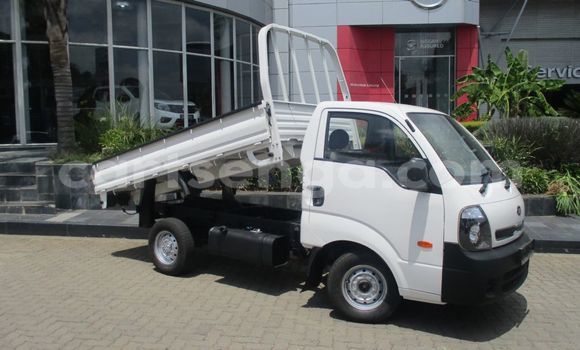 Nunua Ilio tumika Kia K7 Other Gari ndani ya Bulembu nchini Hhohho Nunua Ilio tumika Kia K7 Other Gari ndani ya Bulembu nchini Hhohho