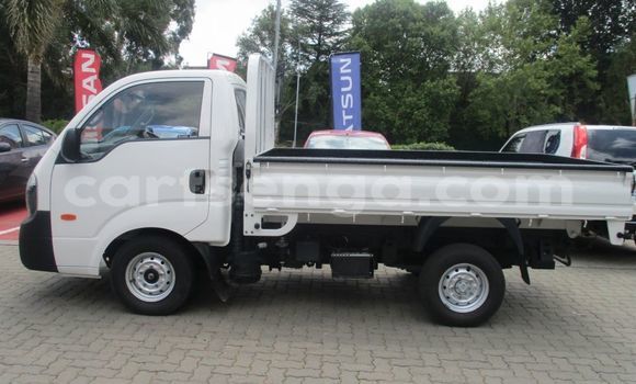 Nunua Ilio tumika Kia K7 Other Gari ndani ya Bulembu nchini Hhohho Nunua Ilio tumika Kia K7 Other Gari ndani ya Bulembu nchini Hhohho