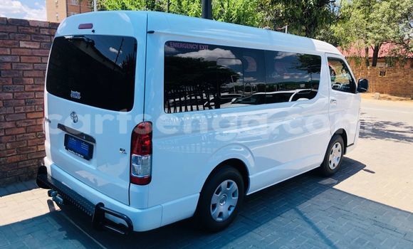 Buy Used Toyota Dolphin White Car in Big Bend in Lubombo Buy Used Toyota Dolphin White Car in Big Bend in Lubombo