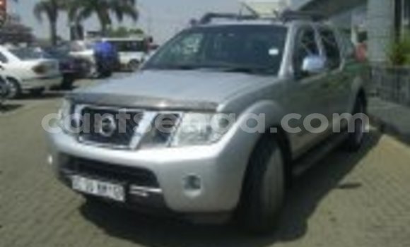 Acheter Occasion Voiture Nissan Navara Gris à Big Bend, Lubombo Acheter Occasion Voiture Nissan Navara Gris à Big Bend, Lubombo