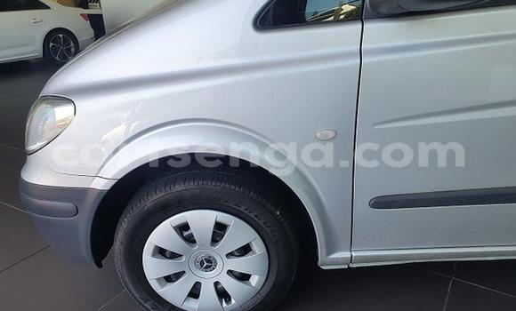 Acheter Occasion Voiture Mercedes‒Benz Vito Gris à Mbabane, Manzini Acheter Occasion Voiture Mercedes‒Benz Vito Gris à Mbabane, Manzini