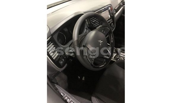 Nunua Imported Mitsubishi Outlander Black Gari ndani ya Import - Dubai nchini Hhohho Nunua Imported Mitsubishi Outlander Black Gari ndani ya Import - Dubai nchini Hhohho