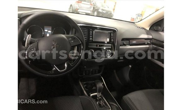 Nunua Imported Mitsubishi Outlander Black Gari ndani ya Import - Dubai nchini Hhohho Nunua Imported Mitsubishi Outlander Black Gari ndani ya Import - Dubai nchini Hhohho