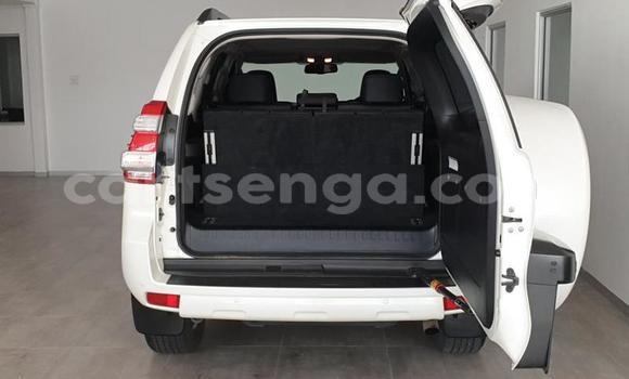 Acheter Occasion Voiture Toyota Land Cruiser Prado Blanc à Mbabane, Manzini Acheter Occasion Voiture Toyota Land Cruiser Prado Blanc à Mbabane, Manzini