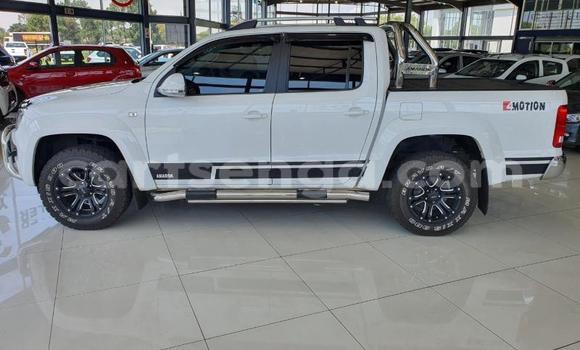 Nunua Ilio tumika Volkswagen Amarok White Gari ndani ya Mbabane nchini Manzini Nunua Ilio tumika Volkswagen Amarok White Gari ndani ya Mbabane nchini Manzini