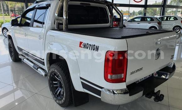 Nunua Ilio tumika Volkswagen Amarok White Gari ndani ya Mbabane nchini Manzini Nunua Ilio tumika Volkswagen Amarok White Gari ndani ya Mbabane nchini Manzini