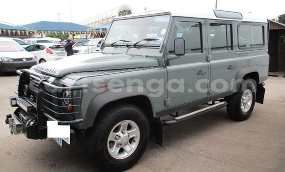 Nunua Ilio tumika Land Rover Defender Green Gari ndani ya Mbabane nchini Manzini Nunua Ilio tumika Land Rover Defender Green Gari ndani ya Mbabane nchini Manzini