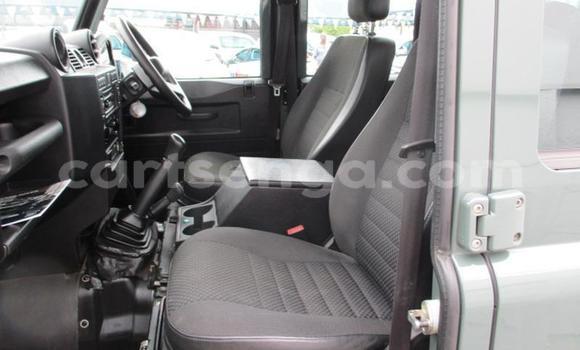 Nunua Ilio tumika Land Rover Defender Green Gari ndani ya Mbabane nchini Manzini Nunua Ilio tumika Land Rover Defender Green Gari ndani ya Mbabane nchini Manzini